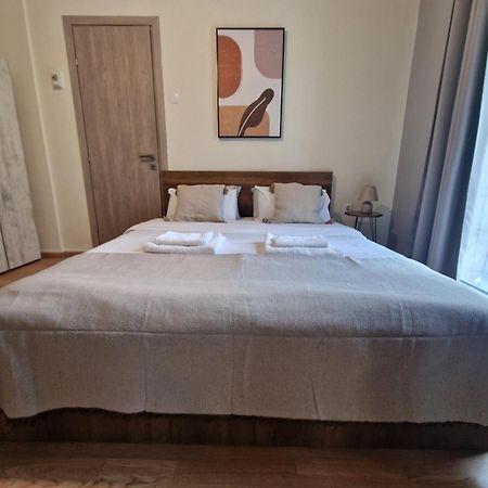 Closer "Egnatia Apartment 2" Thessaloníki Exteriör bild